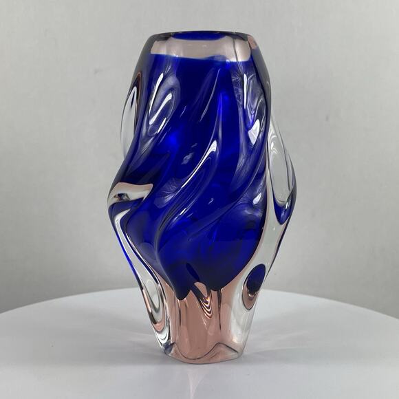 Vintage Hand Blown Studio Art Glass Twisted Vase Clear To Cobalt Blue & Rose 7” - Picture 1 of 8
